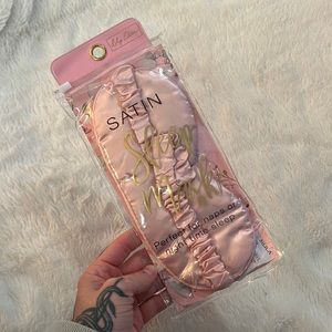 NWT Lily Eden Satin Sleep Mask